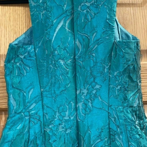 Carmen Marc Valvo Cocktail Dress - Picture 13 of 13